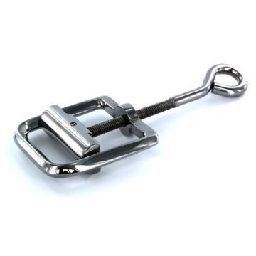 Ball clamp